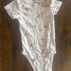 Gerber White and Pink Baby Bodysuit